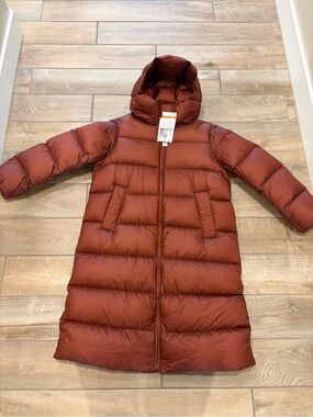 Lululemon Featherweight 900-Down-Fill Long Puffer Jacket new with tags Medium